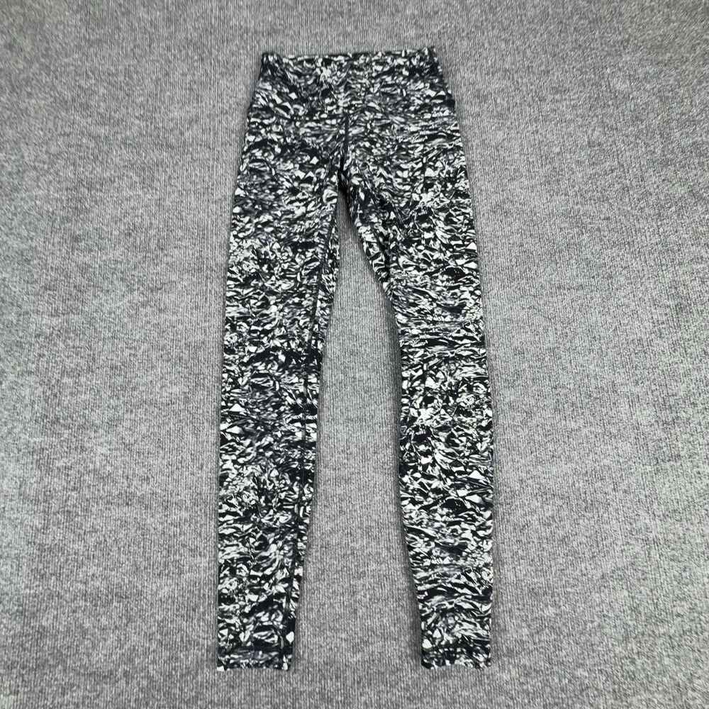 Lululemon Leggings Womens 6 Black Geometric Print Ankle Yoga Pants Stretch